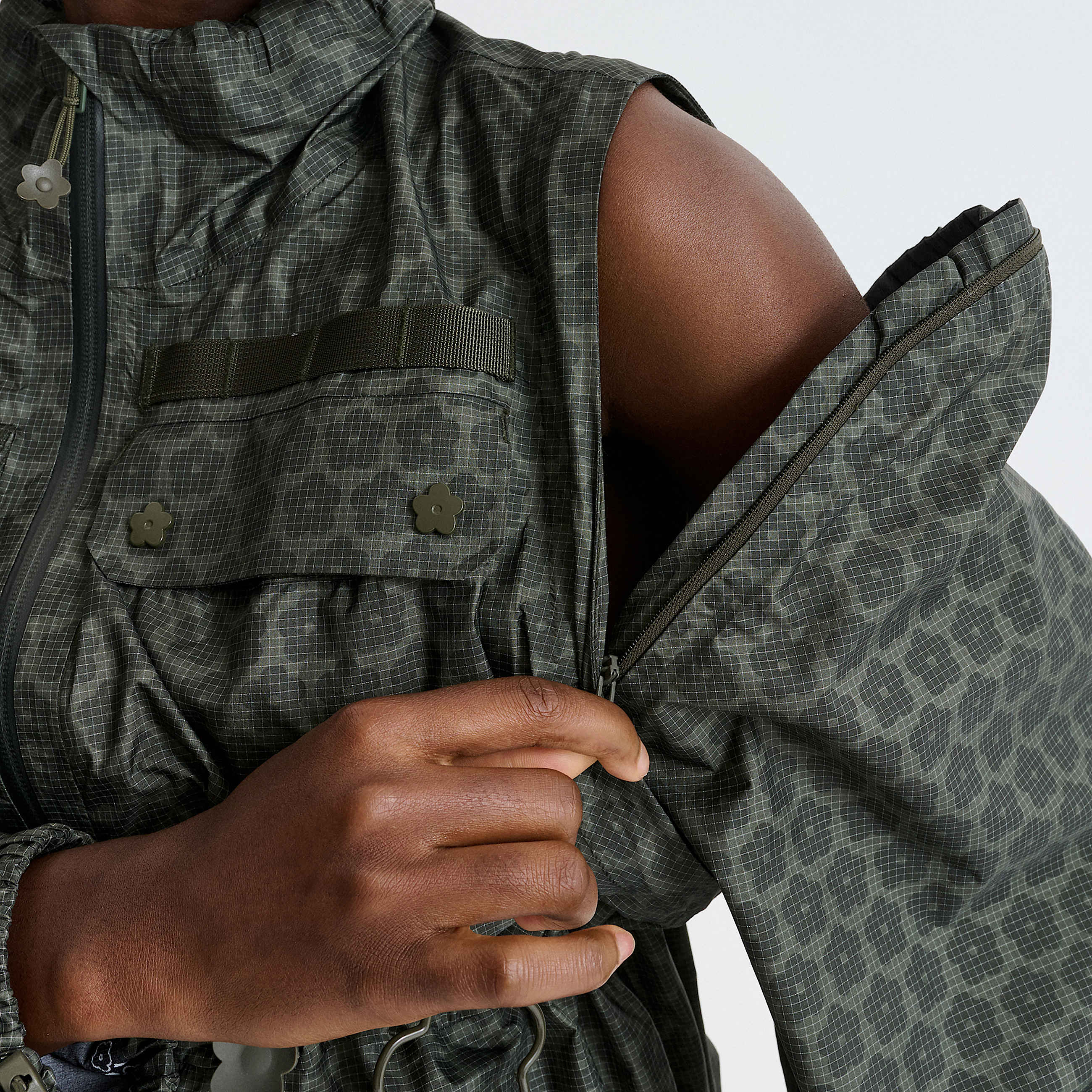 TNF X Cecilie Bahnsen Convertible Jacket Tenzin TNF ALT5