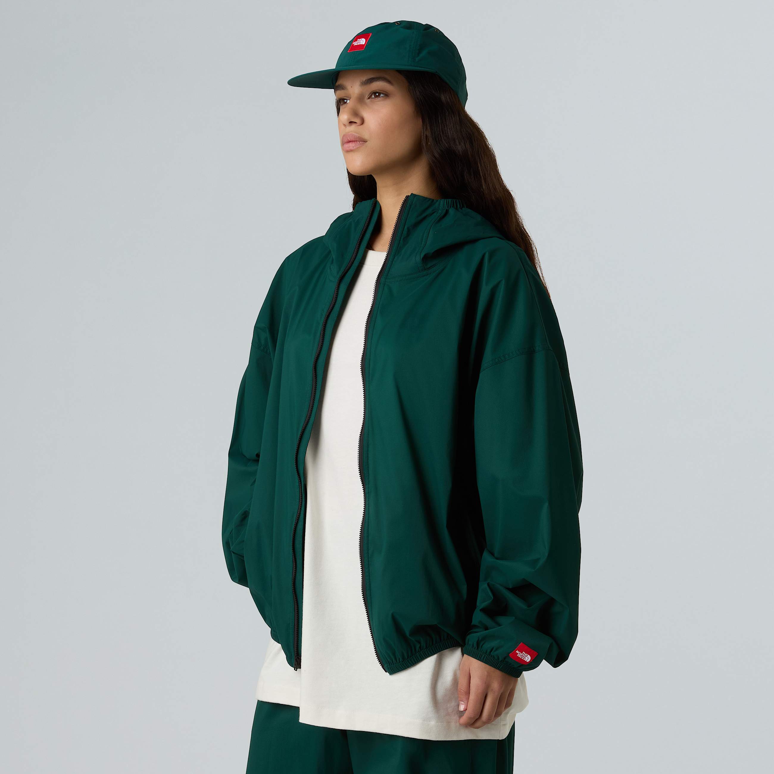 Red Box klein verpackbare Windjacke mit Kapuze Unisex TNF ALT14