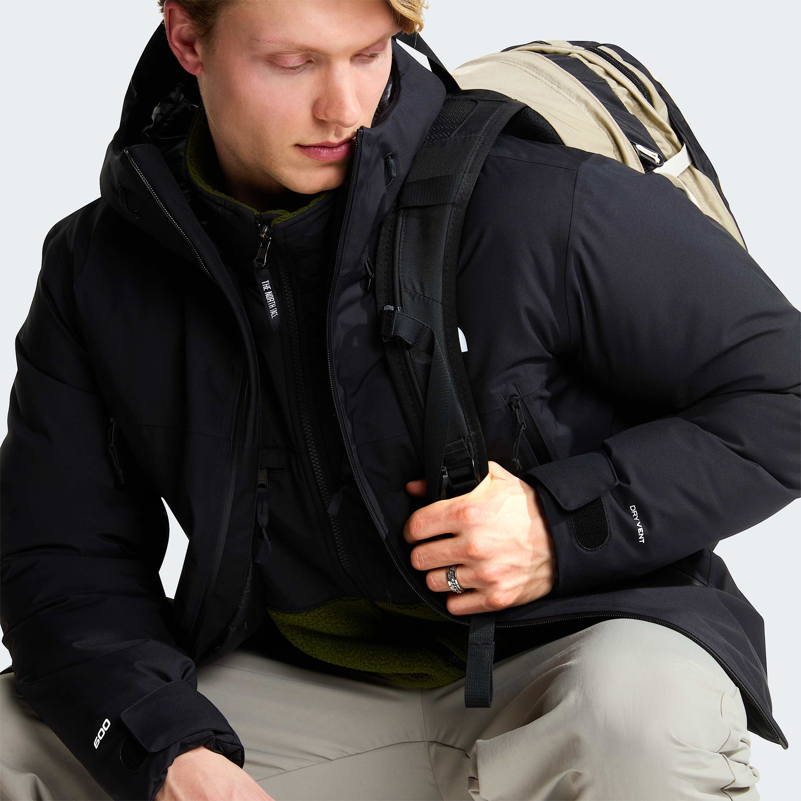 Mens Mountain Range Down Hooded Jacket TNF ALT9