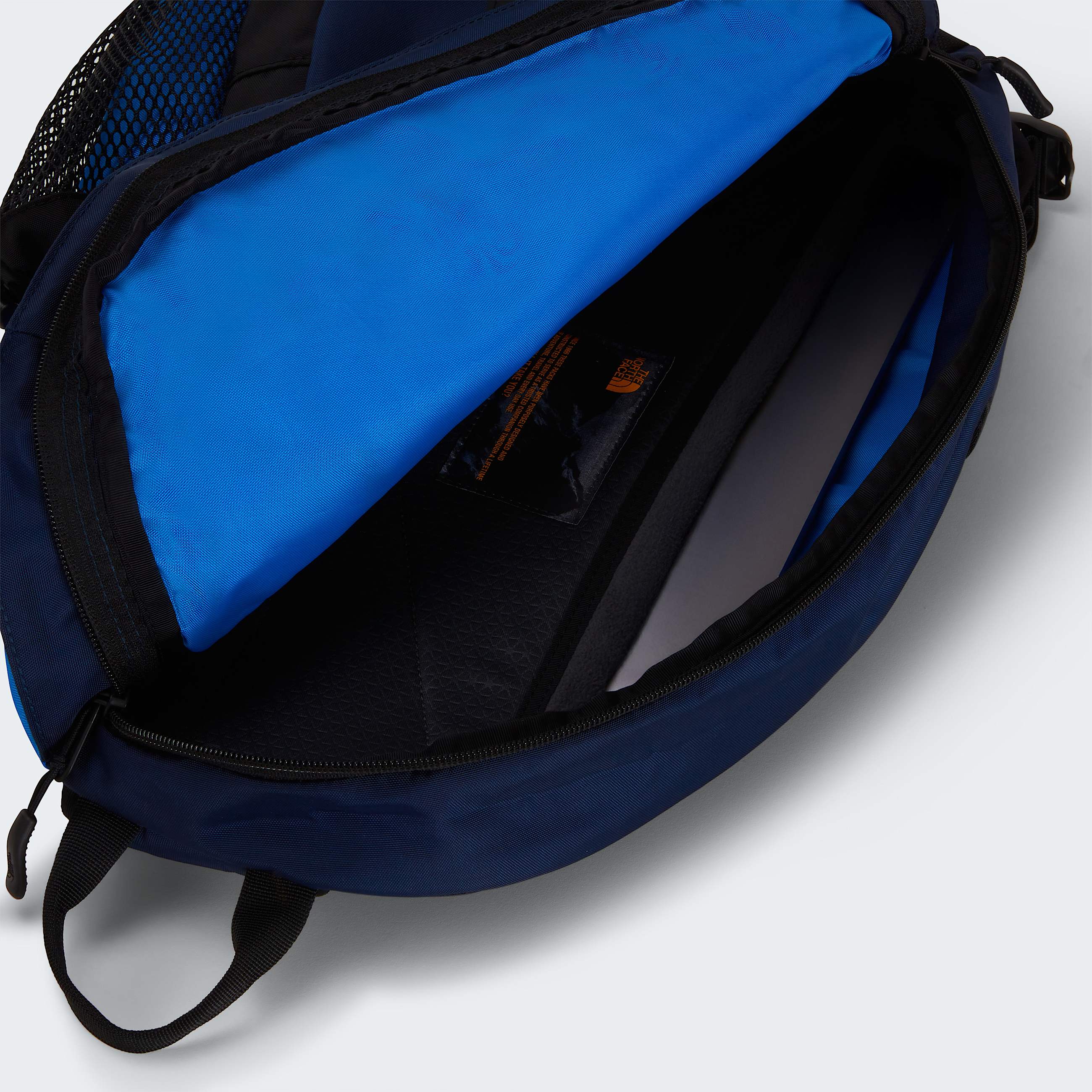 Hot Shot Umhngetasche TNF ALT5