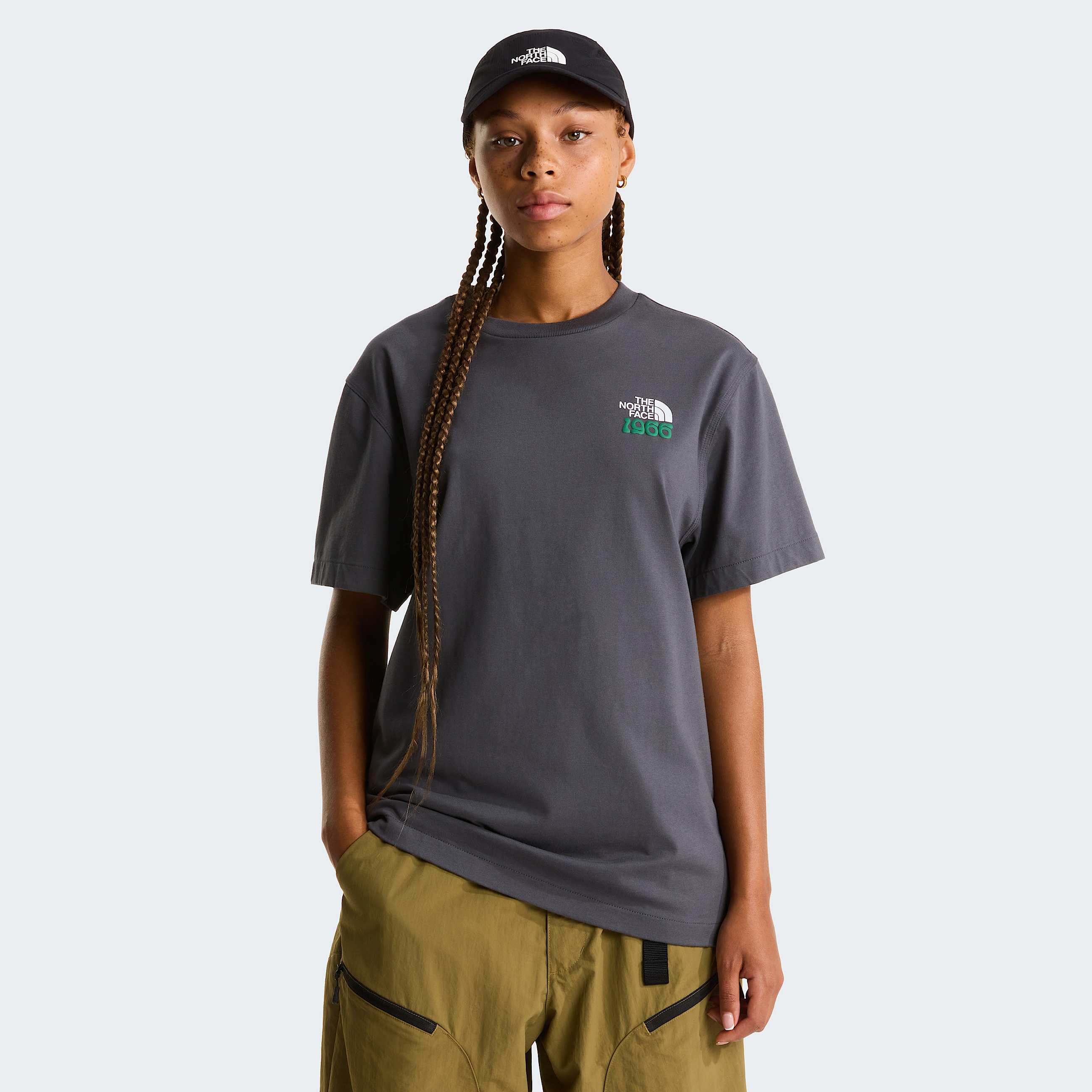 1966 Motion relaxt geschnittenes TShirt mit Grafik Unisex TNF Anthracite Grey ALT11