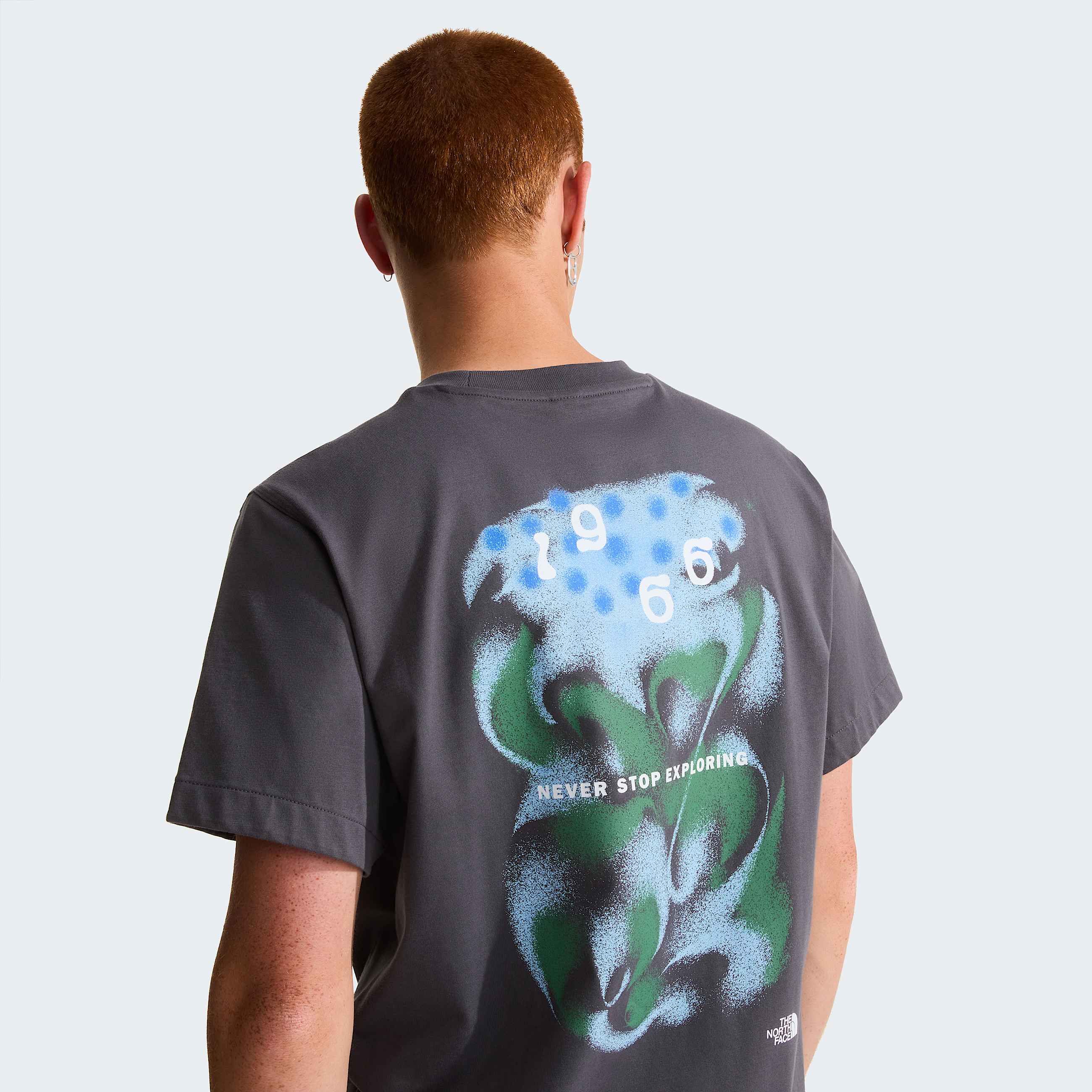 1966 Motion relaxt geschnittenes TShirt mit Grafik Unisex TNF Anthracite Grey ALT8