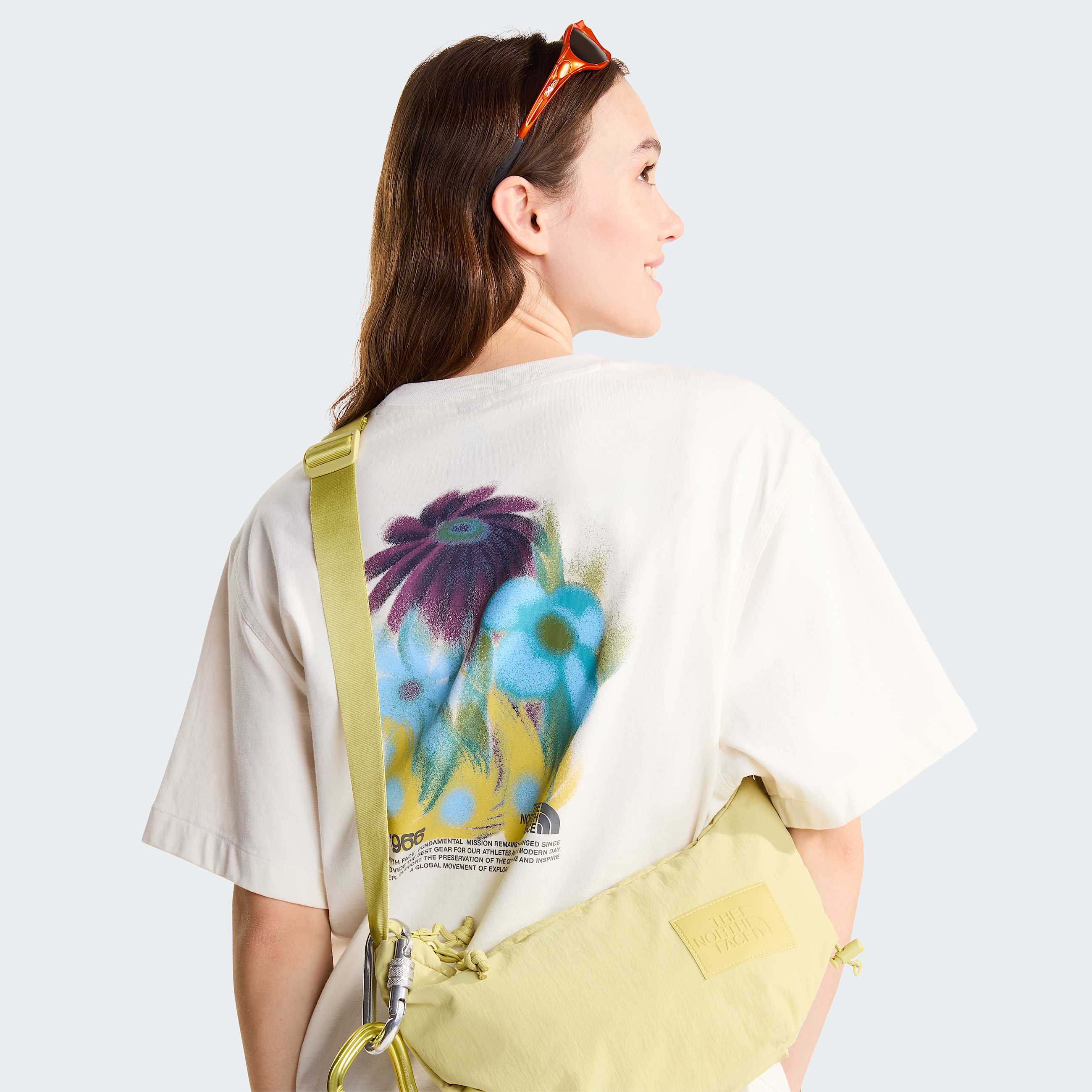 Unisex 1966 Flora Relaxed Graphic TShirt TNF White Dune ALT16