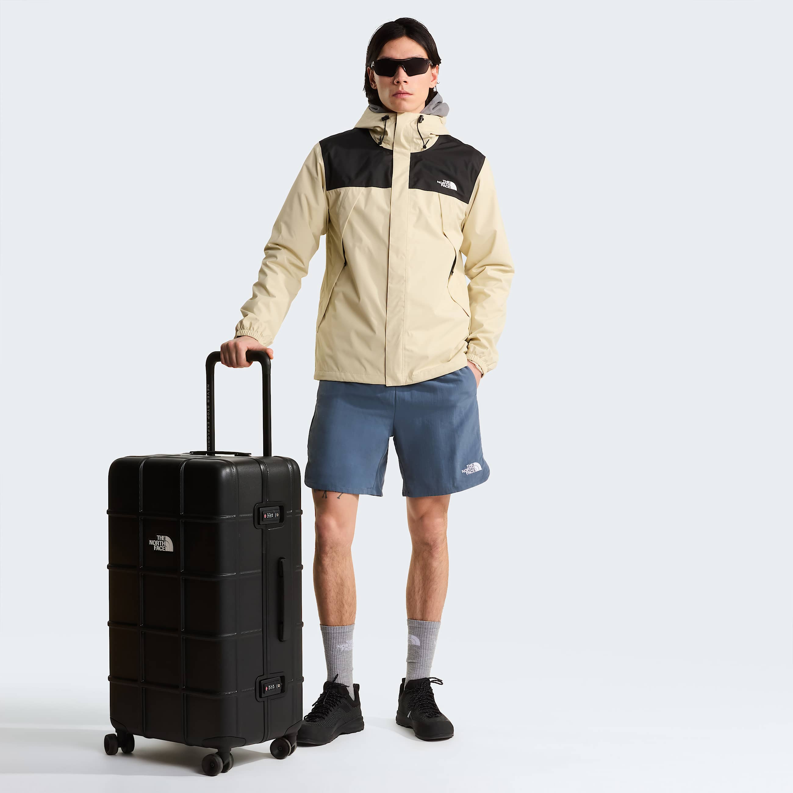 All Weather 4Wheeler Luggage  30 TNF ALT1