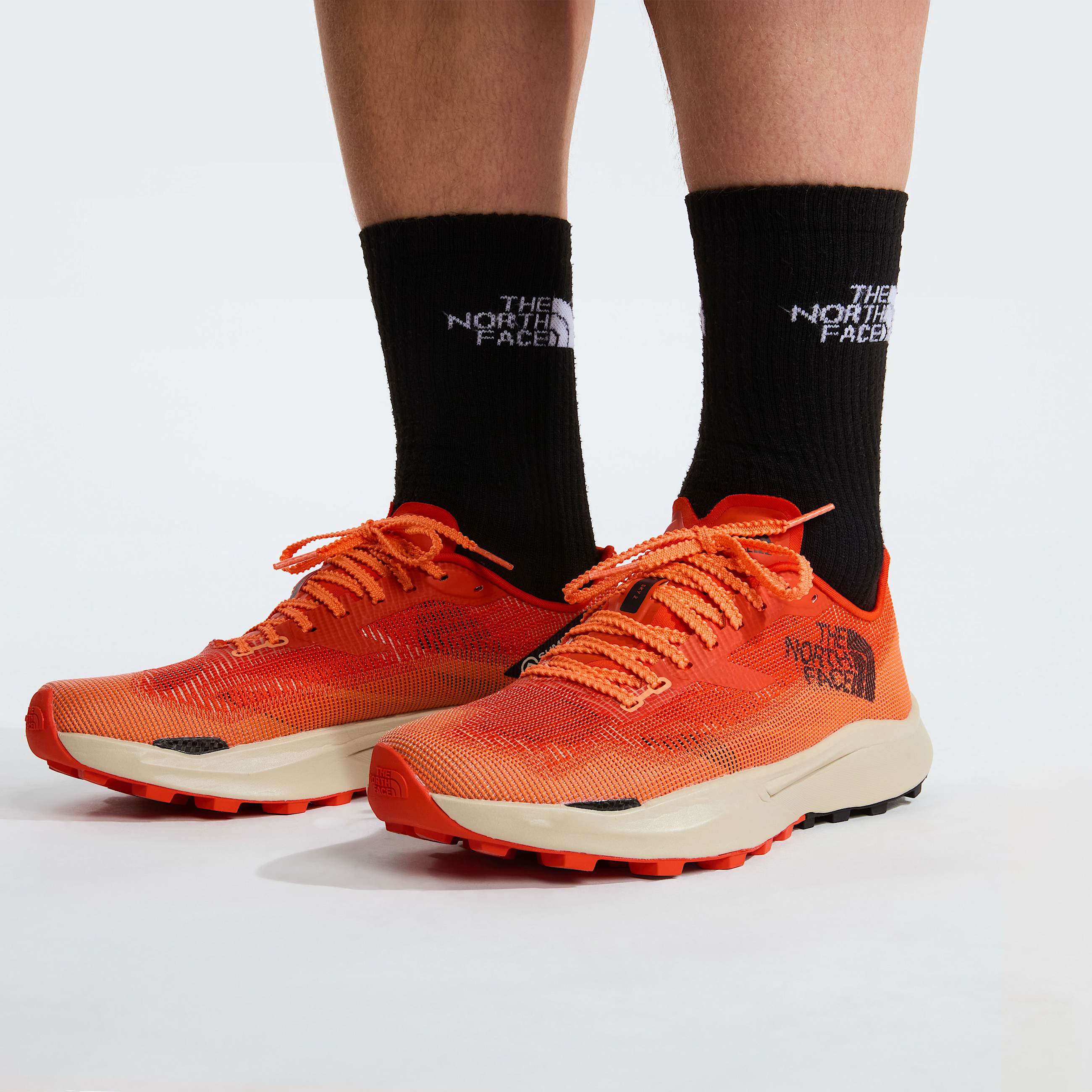 Summit VECTIV Sky 2 Trail Running Shoes TNF Lava RedCalacatta ALT2