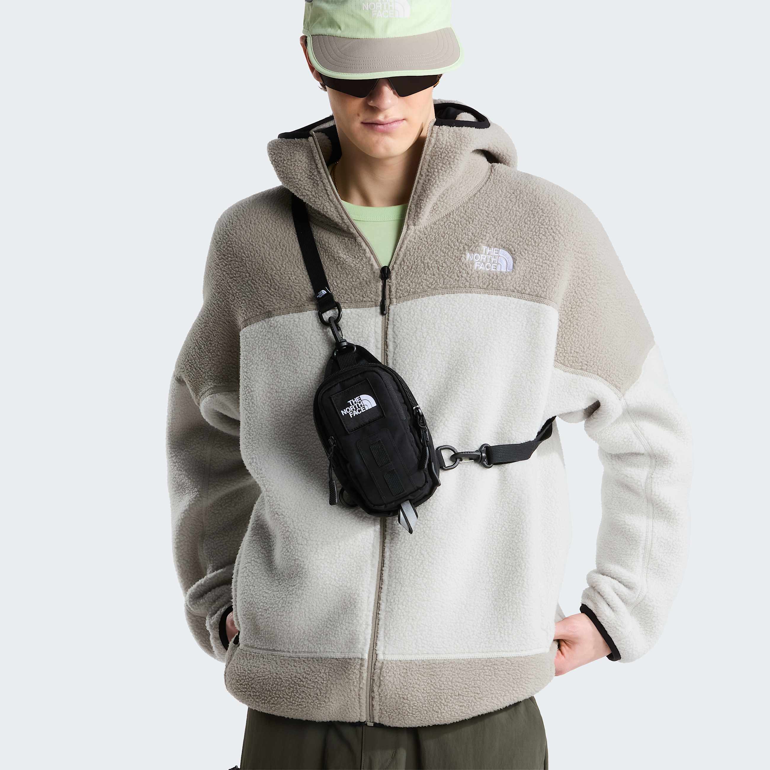 Hot Shot Umhngetasche TNF ALT1