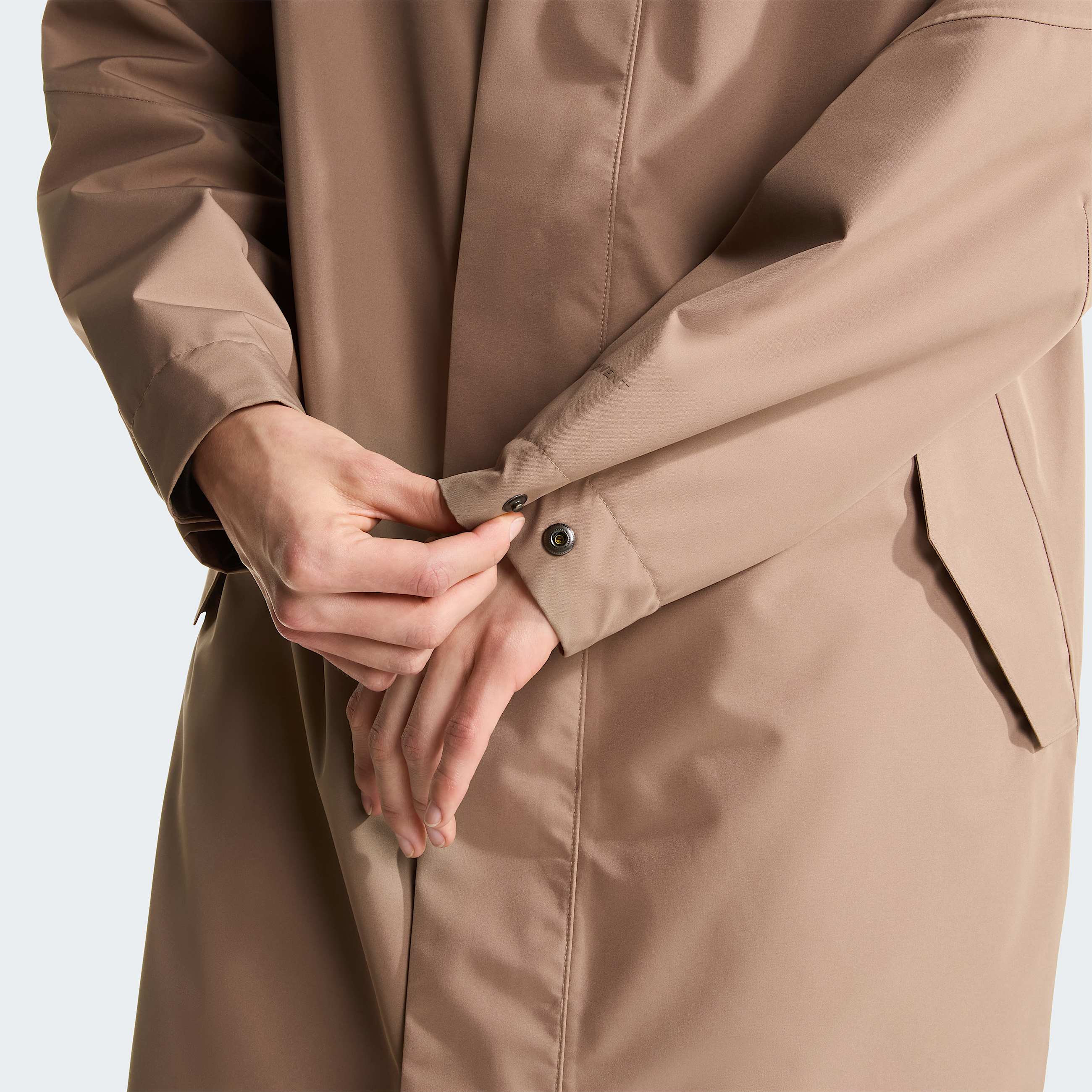Womens New Nukabira Shell Parka TNF ALT8