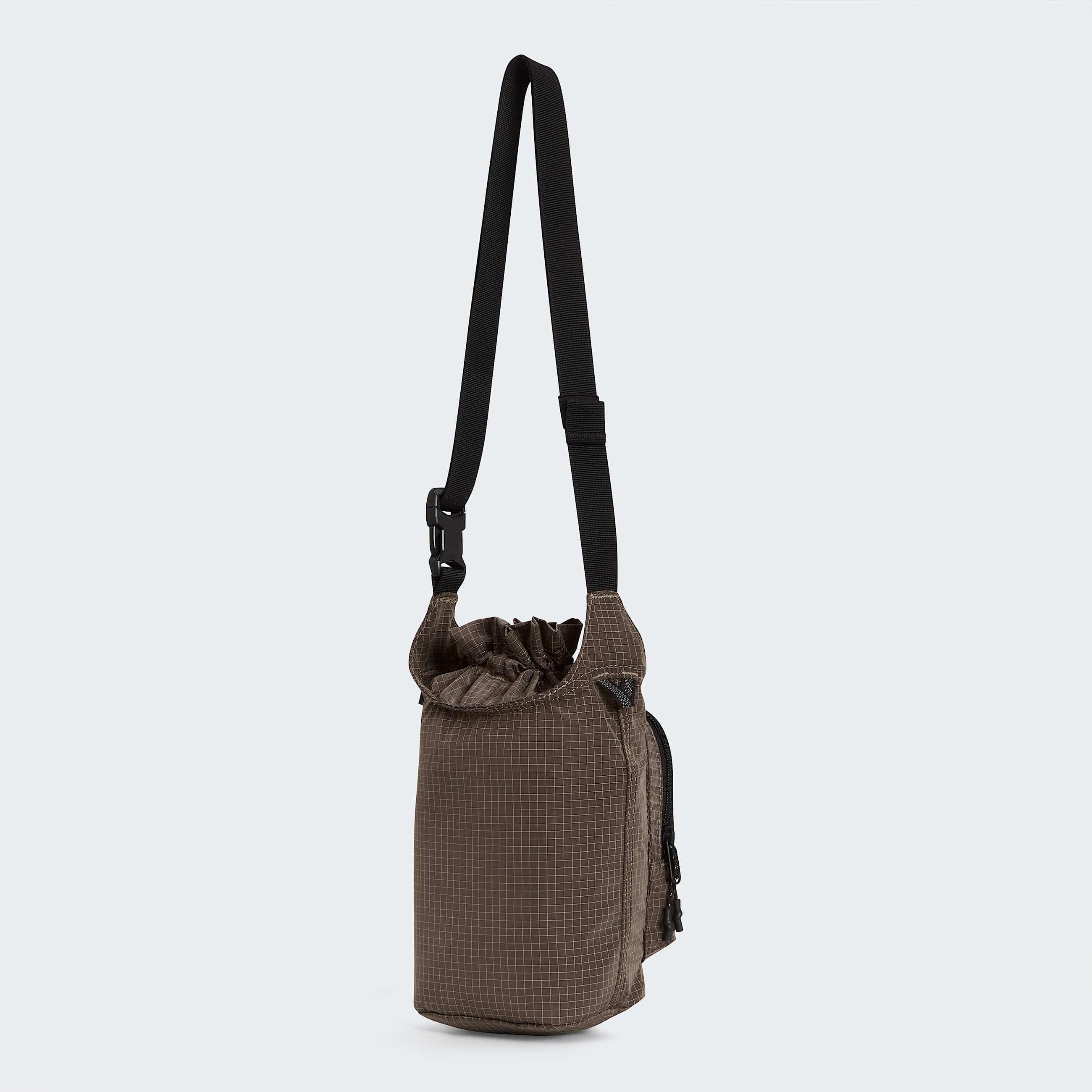 Never Stop Bucket Bag TNF ALT2