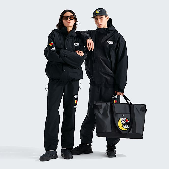 TNF X Sky High Farm Mountain Jacke TNF TNF Black HERO
