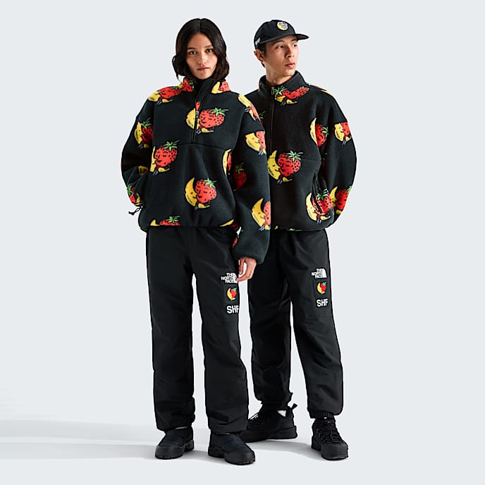 TNF X Sky High Farm 12 Zip Fleece TNF TNF Black Strawberry Moon Print HERO