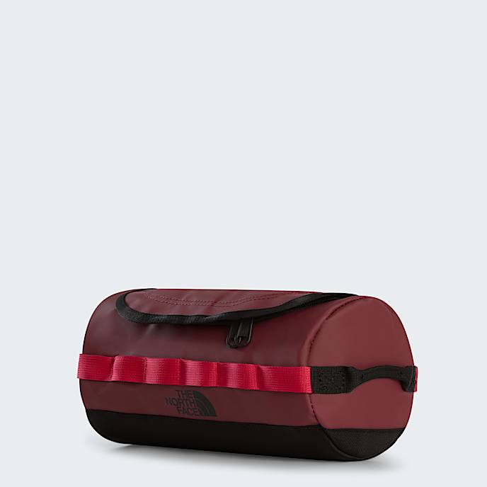 Base Camp Travel Washbag  Small TNF Burgundy CrushTNF BlackLali Guran HERO