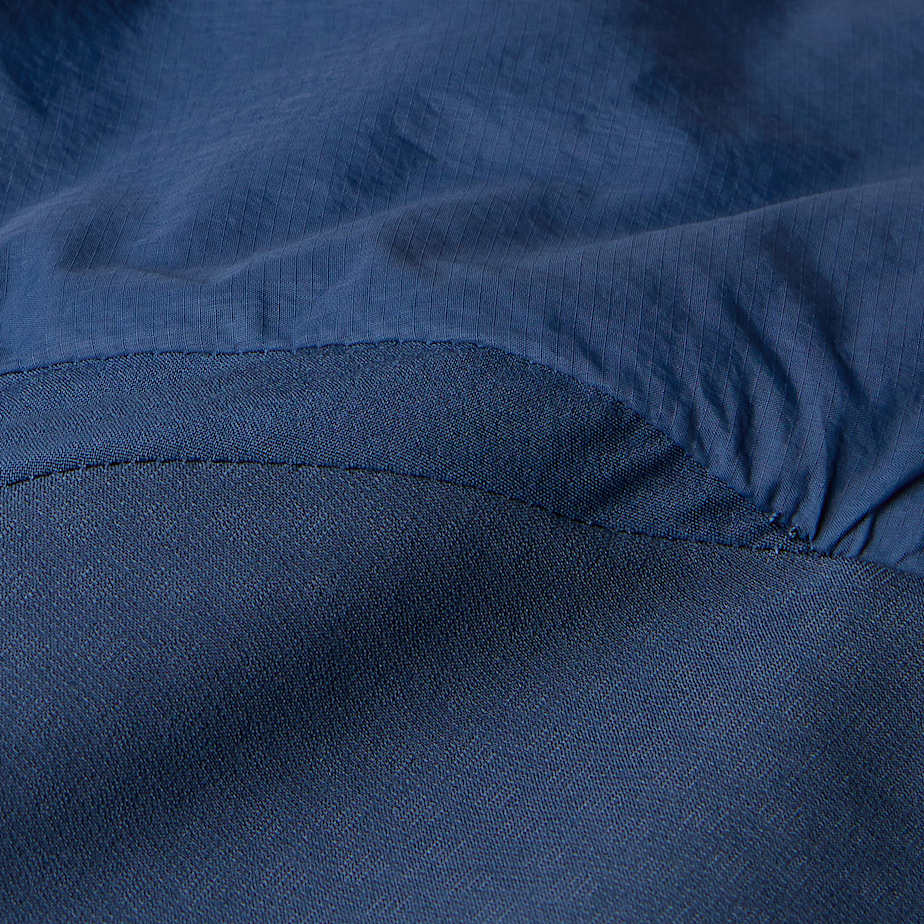 Mens Mountain Athletics Hybrid Jacket TNF ALT18