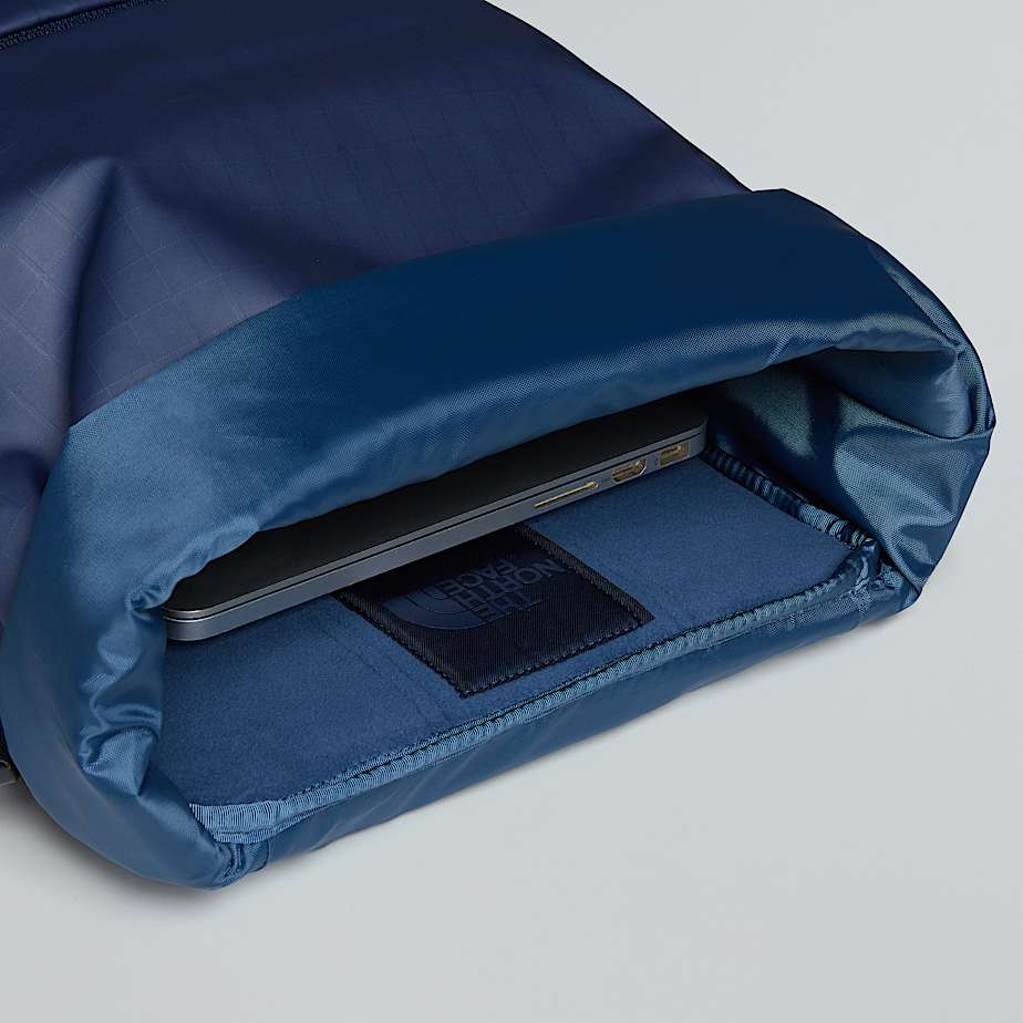 Base Camp Voyager Bag Rolltop TNF ALT5