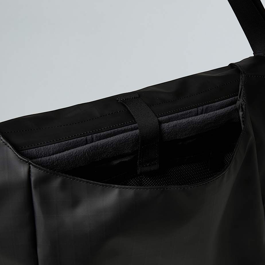 Base Camp Voyager Bag Messenger  TNF ALT4