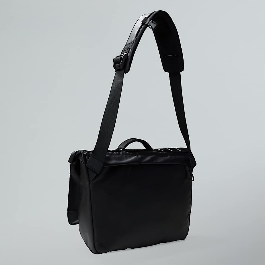Base Camp Voyager Messenger Bag  TNF ALT2
