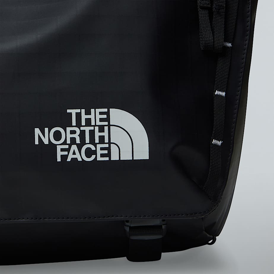 Base Camp Voyager Messenger Bag  TNF ALT3