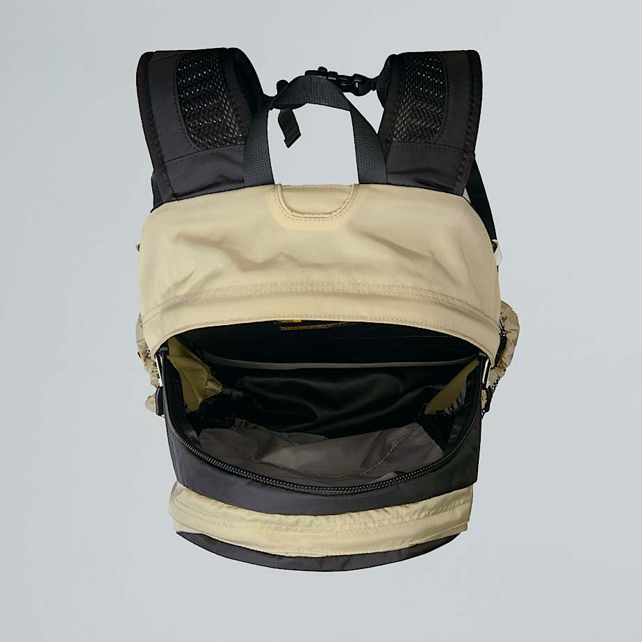 Hot Shot Rucksack  Special Edition TNF FlaxWhite DuneTNF Black ALT4