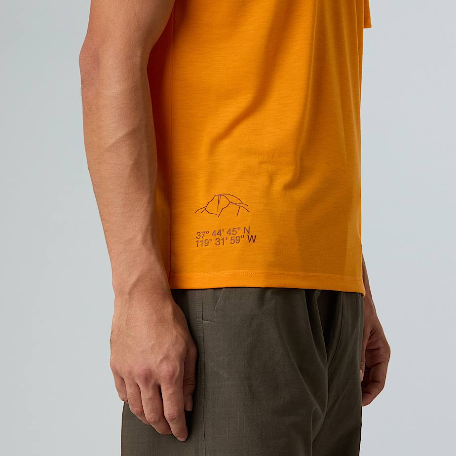T-shirt Multiple Placement Graphic da uomo - 5