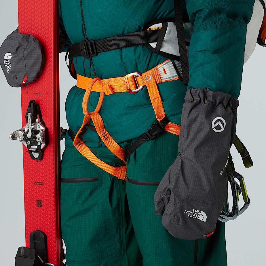 Summit FUTURELIGHT AMK Overmitten TNF ALT1