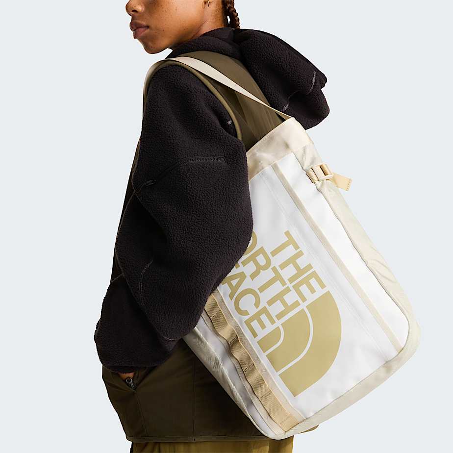 Base Camp Tote Pack TNF White AshCalacattaPale Khaki ALT7