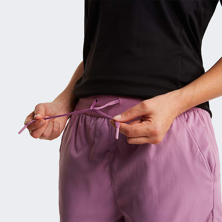 Womens Aphrodite Arise 3 Shorts TNF ALT5