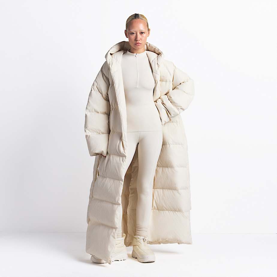 Women's The North Face X SKIMS Nuptse Wrap Parka - 3
