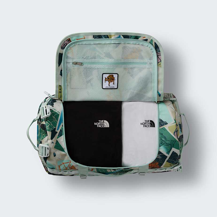 Base Camp DuffelTasche 50L  S TNF Opal Frost TNF Postcards PrintOpal FrostPearl Stone ALT2