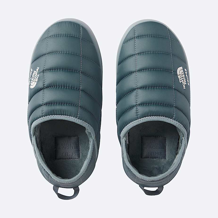 The North Face X SKIMS ThermoBall Traction Vpantoffels TNF SK Kyanite ALT21