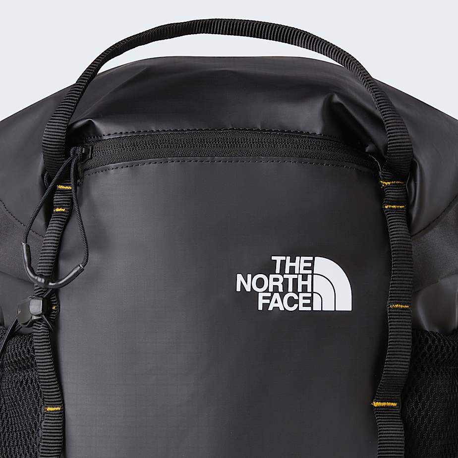 Universal Daypack 20L TNF ALT3
