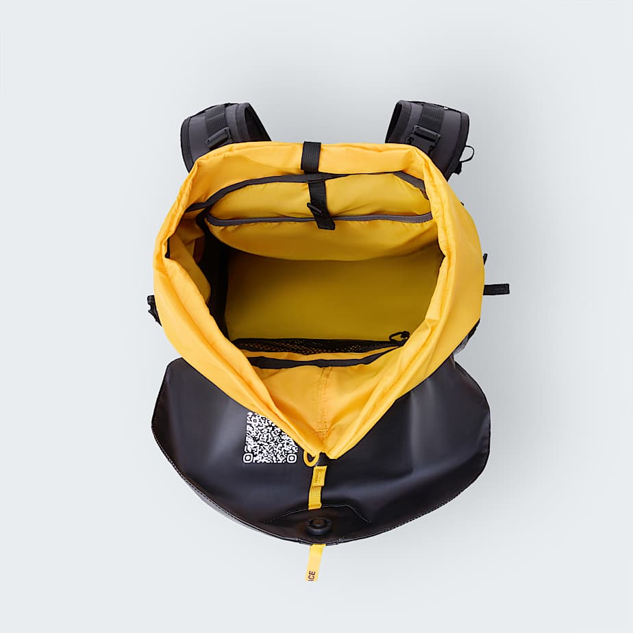 Universal Daypack 20L TNF ALT4