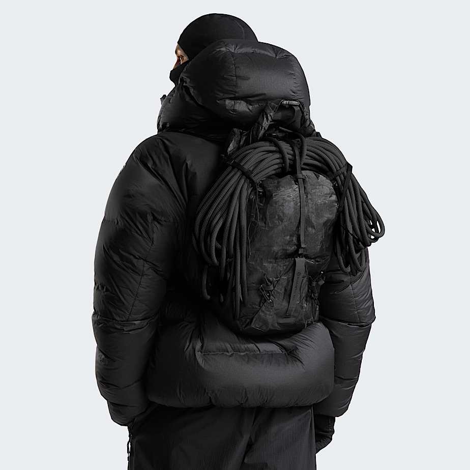 Summit Advanced Mountain Kit Backpack - 25 Litres - 2