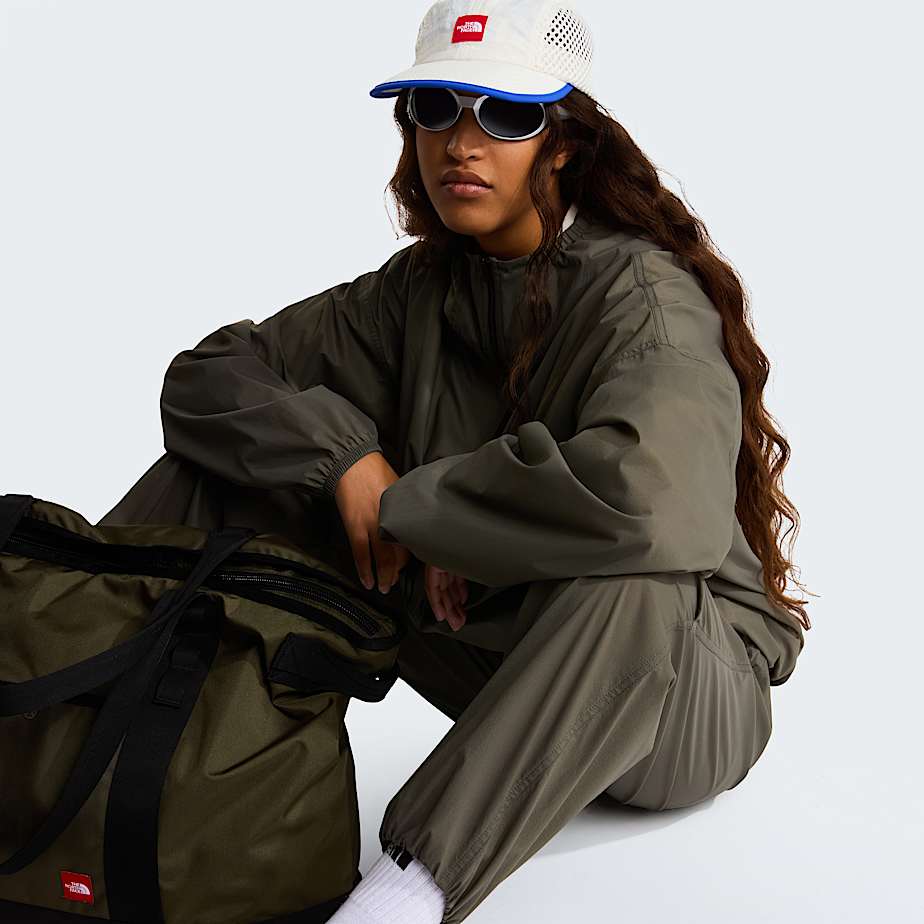 Unisex Red Box Packable Hooded Wind Jacket TNF ALT21