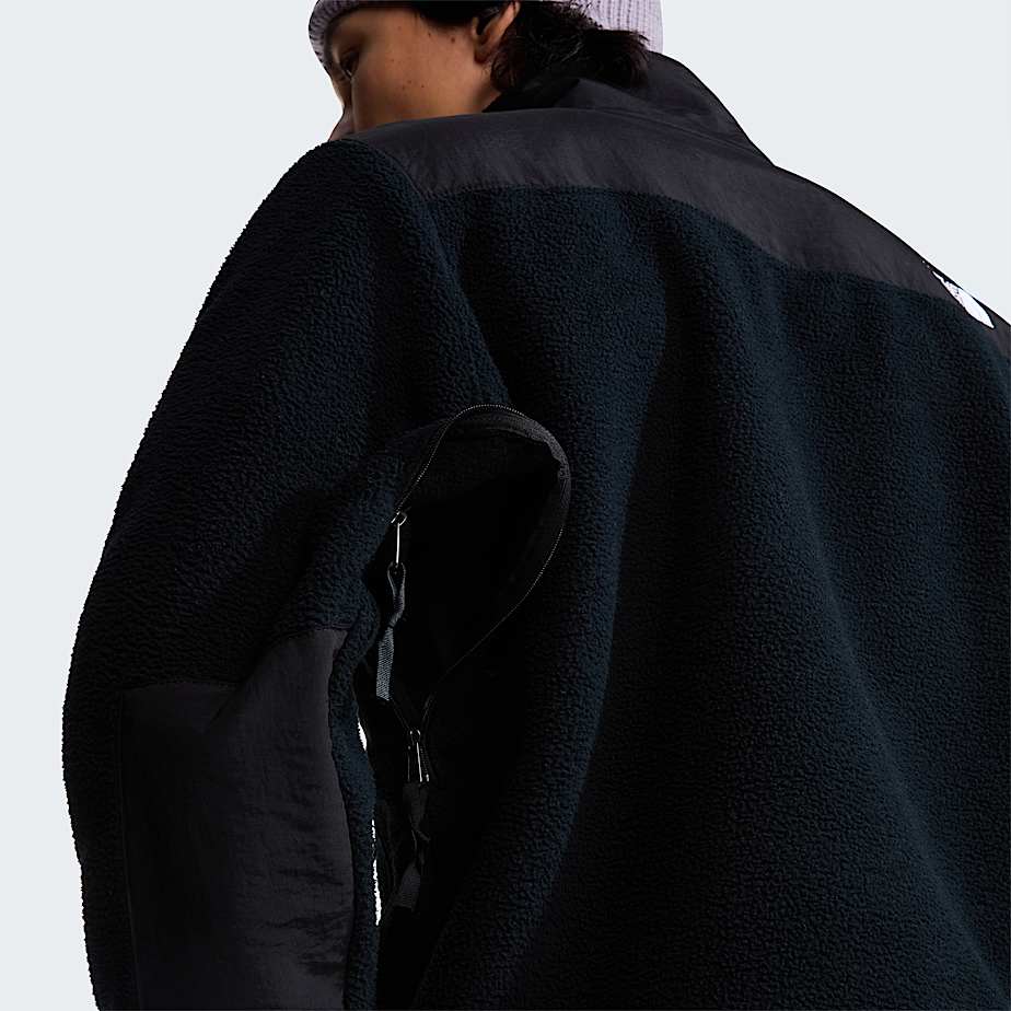 Mens Retro Denali Jacket TNF ALT8