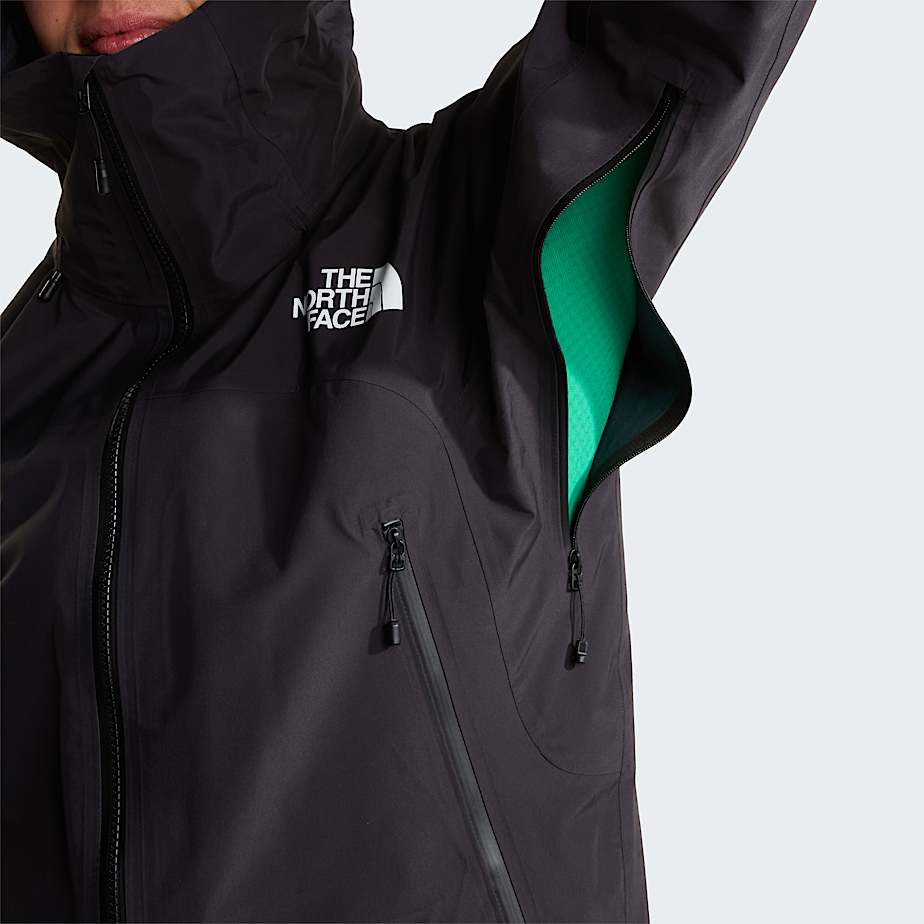Womens Summit Cayesh GORETEX Pro Jacket TNF TNF Black ALT8