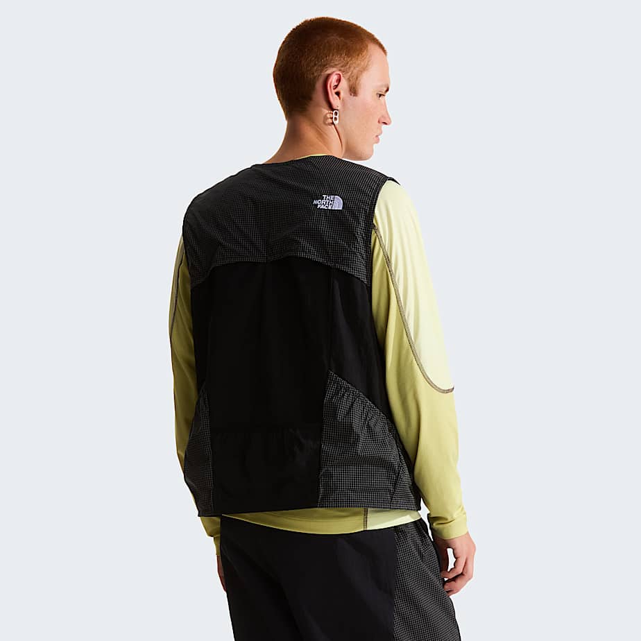 NSE Tech Weste in Unisex TNF ALT5