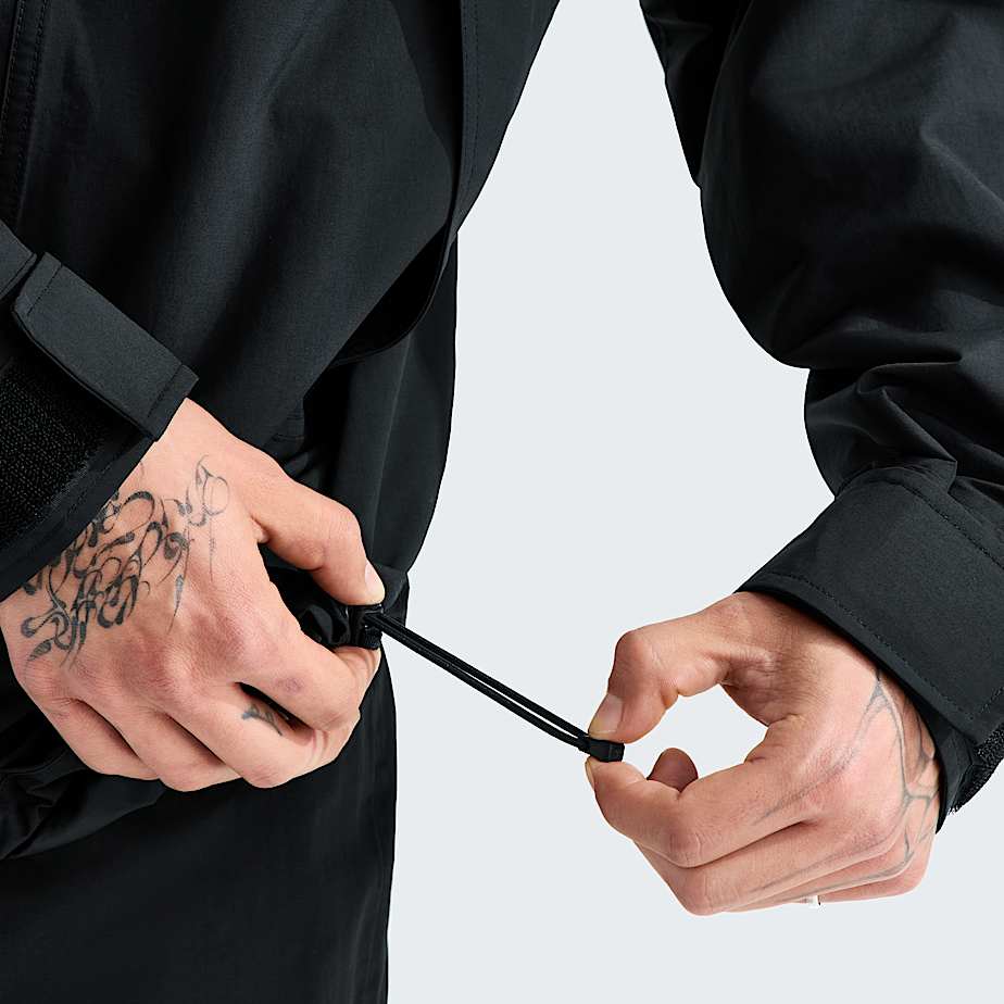 TNF X Sky High Farm Mountain Jacke TNF ALT10