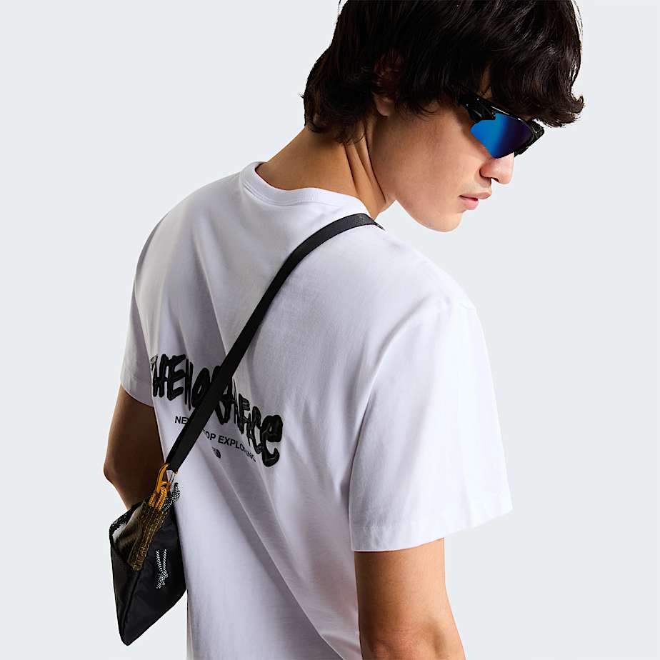 Unisex TNF Tag Logo Play TShirt mit lockerer Passform TNF ALT8