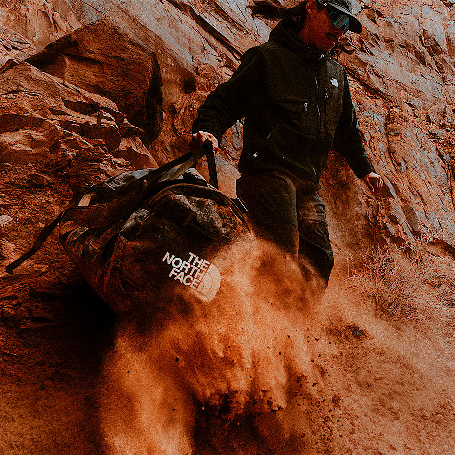 Base Camp Duffel 71L  Medium TNF TNF BlackTNF WhiteNPF ALT1