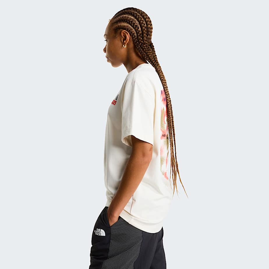 1966 Motion relaxt geschnittenes TShirt mit Grafik Unisex TNF White Dune ALT12