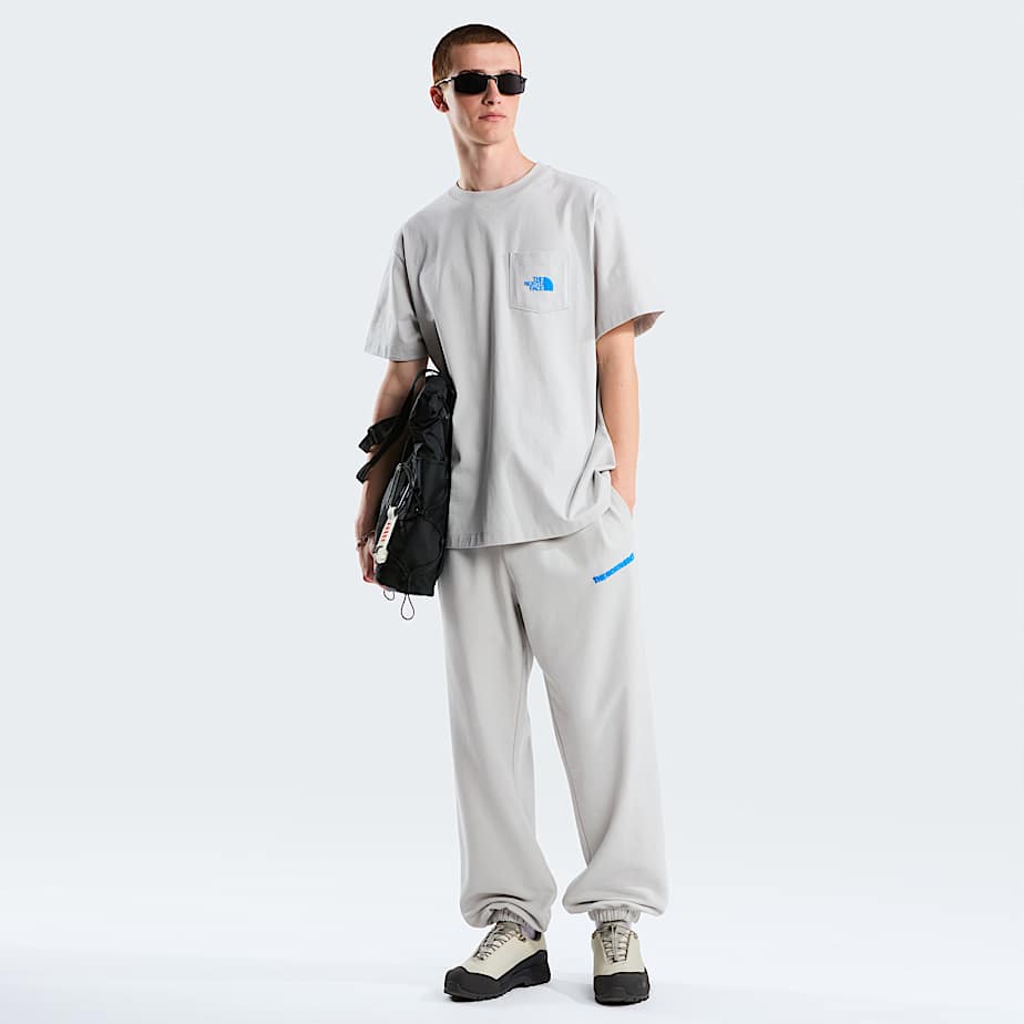 Explore Fonts Graphic Jogginghose in Relaxed Fit Herren TNF ALT1