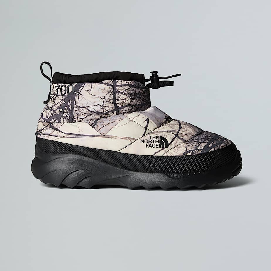 靴 THE NORTH FACE Nuptse Chukka Suede The North Face] W Nuptse Chukka Suede TNF Black/TNF Black
