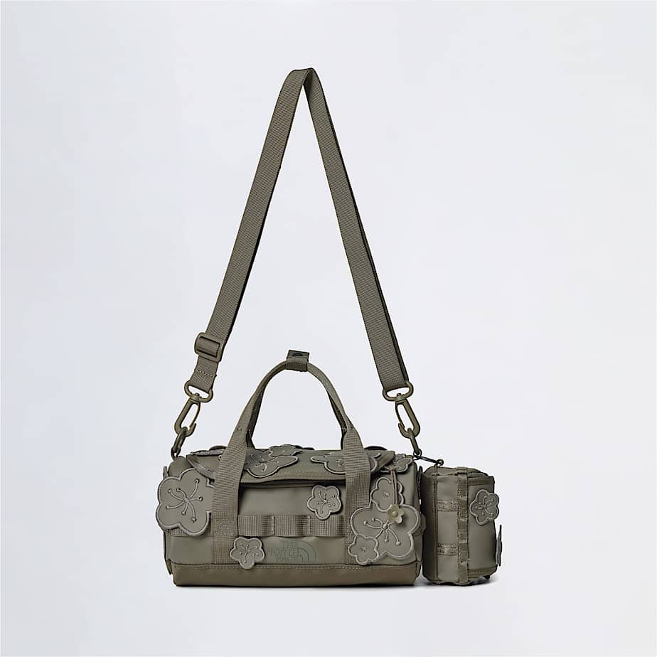 バッグ TNF x Cecilie Bahnsen Base Camp Clutch TNF X Cecilie Bahnsen Maria Base Camp Clutch Bag | The North