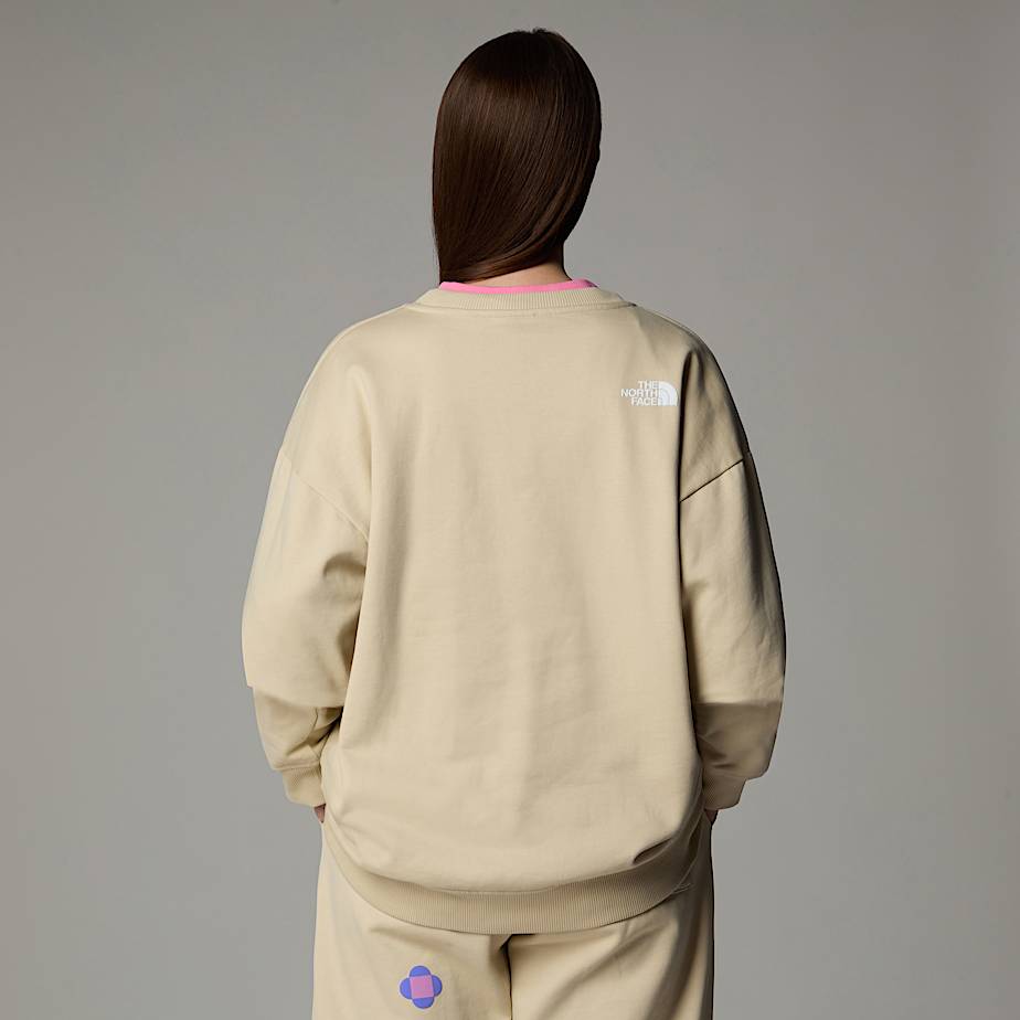 The north face logo crew sweatshirt outlet