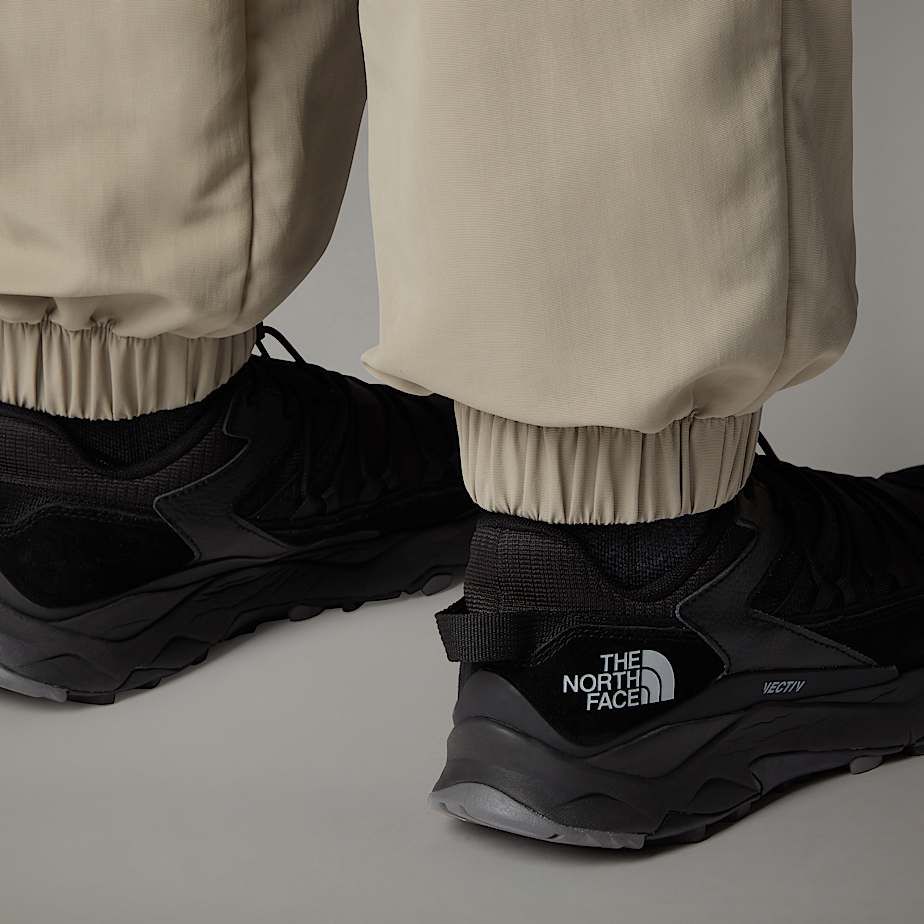 Men s VECTIV Taraval Tech Everyday Shoes The North Face UK
